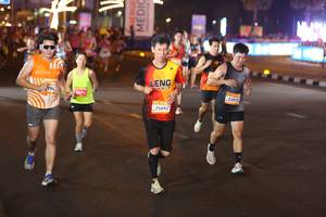 BIB: 794, 25094, 23912
                            <button type="button" onclick="openModal(23214237)" class="btn btn-primary btn-sm float-right btn-popup" data-toggle="modal" data-target=".modal-high-quality">
                        <i class="fas fa-shopping-cart"></i> Add to Cart
                    </button>
                                            <button type="button" onclick="isThisMe(23214237, true)" class="btn btn-success btn-sm float-right btn-popup btn-isme hidden" data-toggle="tooltip" data-placement="bottom" title="นี่คือรูปของคุณใช่ไหม คลิกที่นี่เพื่อเอาเข้าอัลบั้ม">
                        <i class="fas fa-plus"></i> Add to album
                    </button>
                    <button type="button" onclick="isThisMe(23214237, false)" class="btn btn-warning btn-sm float-right btn-popup btn-isnotme hidden">
                        <i class="fas fa-ban"></i> Remove from album
                    </button>